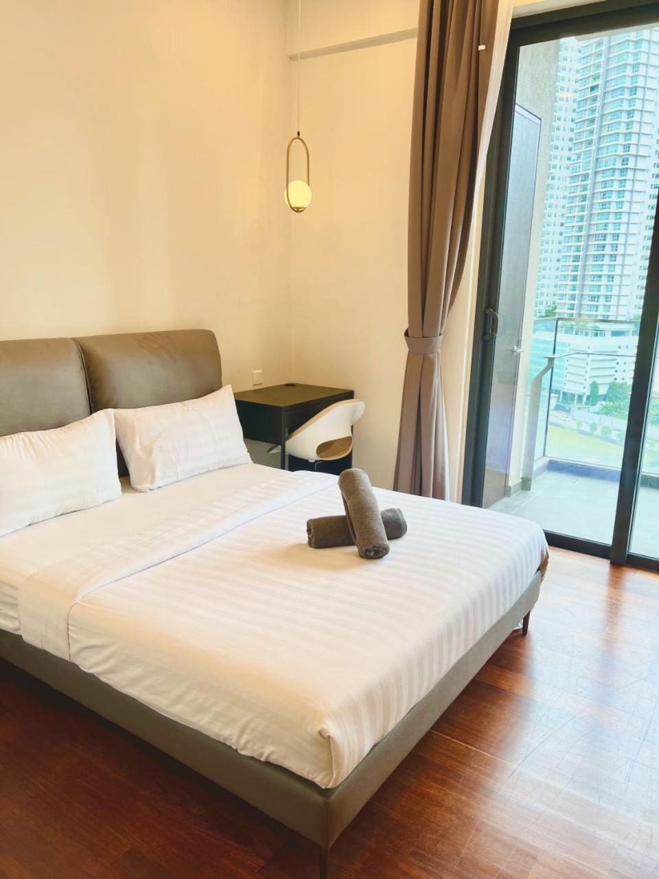 Crown Suites The Manor Klcc Kuala Lumpur City Center Экстерьер фото
